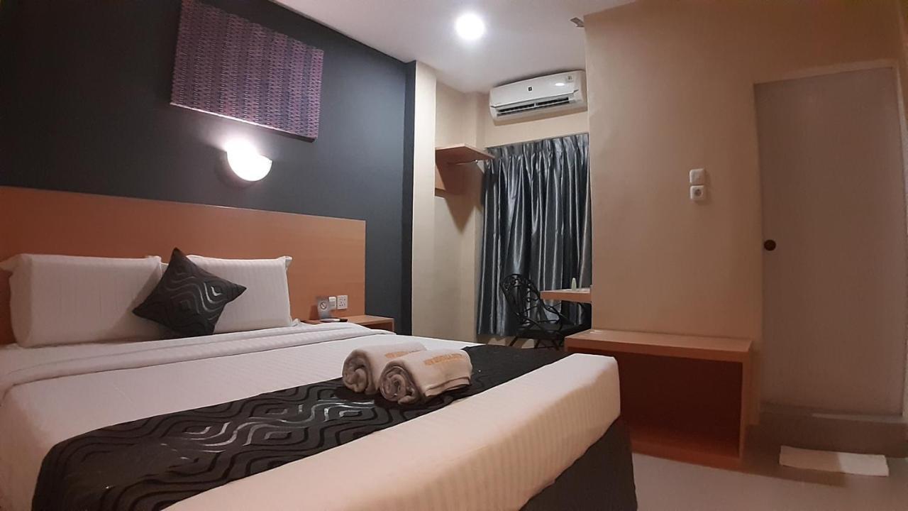 New Gentala Hotel Medan Kültér fotó