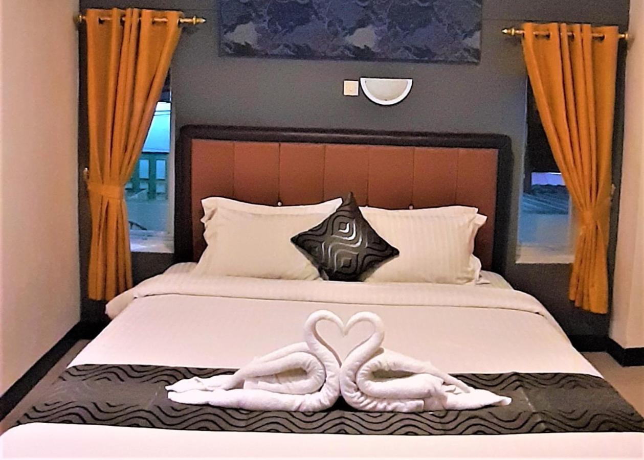 New Gentala Hotel Medan Kültér fotó