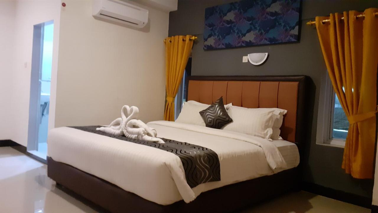 New Gentala Hotel Medan Kültér fotó