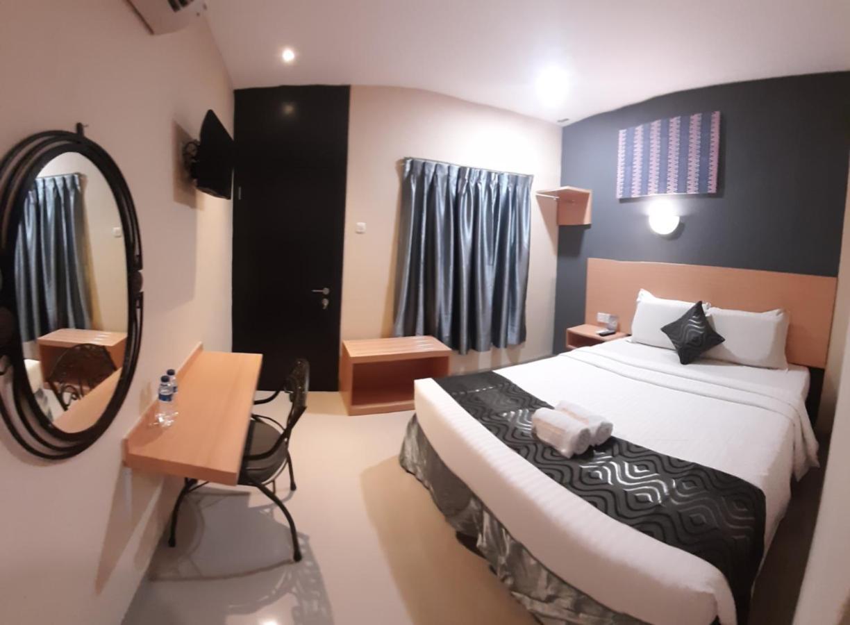 New Gentala Hotel Medan Kültér fotó